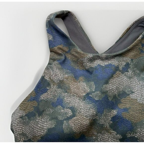 ATHLETA Conscious Crop Bra Size XS Soutien-Gorge Camouflage Green - Picture 2 of 5